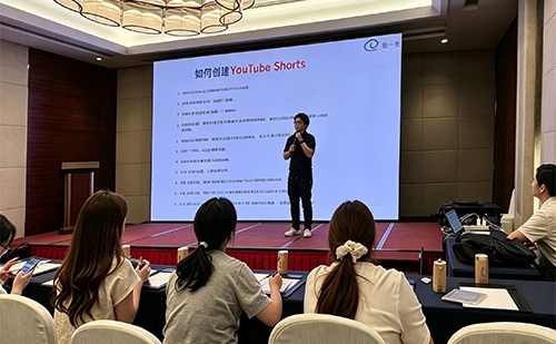 DR.EASY General Manager Mr. Zhao participating in the 2026 Foreign Trade Breakthrough Training in Hefei